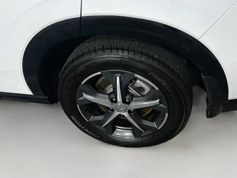 Used 2024 Honda HR-V EX-L image 11
