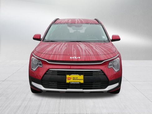 Certified 2023 Kia Niro EX w/ EX Cold Weather Package image 2