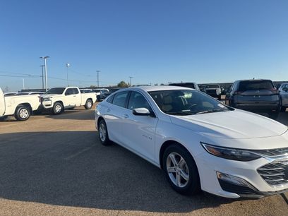 Used 2024 Chevrolet Malibu LS