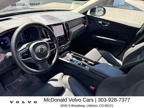 Used 2023 Volvo XC60 B5 Ultimate w/ Climate Package AWD/4WD image 9