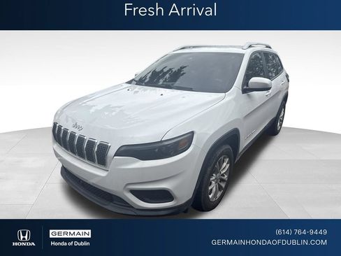 Used 2021 Jeep Cherokee Latitude w/ Mopar Interior Package FWD image 1