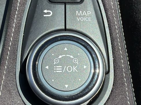 Used 2019 INFINITI QX50 Essential w/ Sensory Package AWD/4WD image 22
