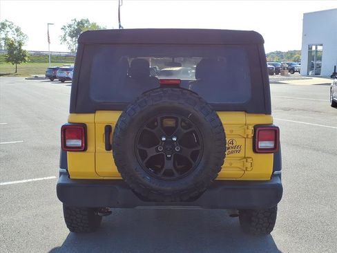 Used 2021 Jeep Wrangler Unlimited Sport image 6