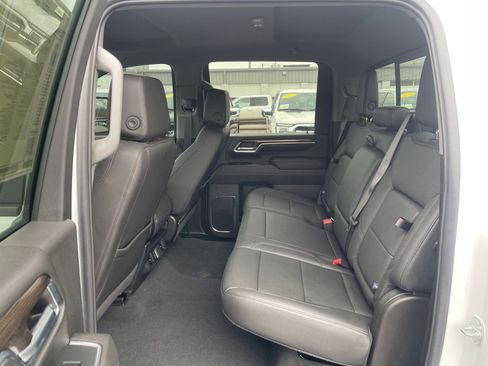 Used 2024 Chevrolet Silverado 2500 LT w/ Z71 Sport Edition image 14