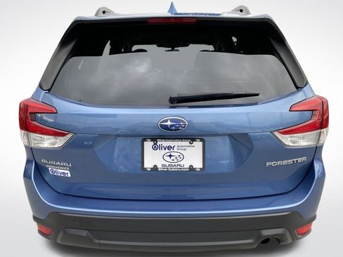 Used 2022 Subaru Forester Premium image 14