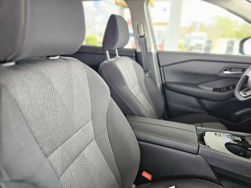 New 2026 Nissan Rogue SV FWD image 13
