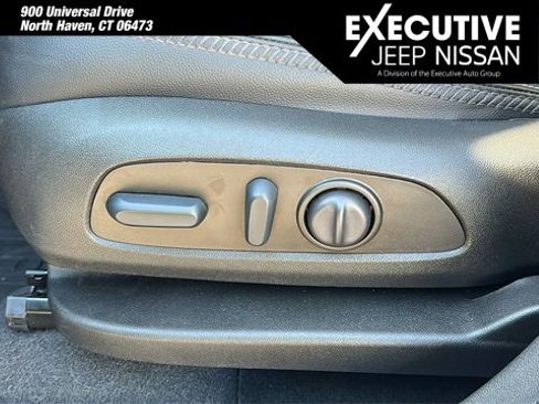 Used 2022 GMC Terrain Denali image 10