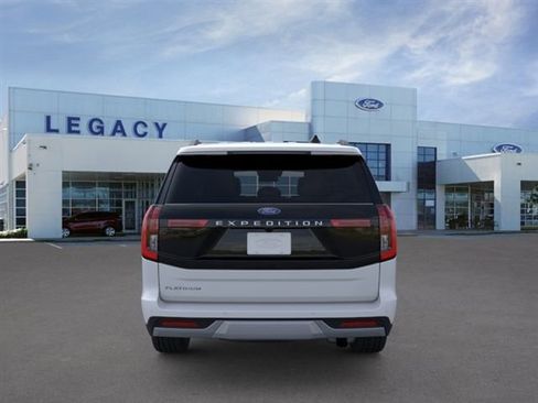 New 2026 Ford Expedition Platinum w/ Driver's Package AWD/4WD image 5