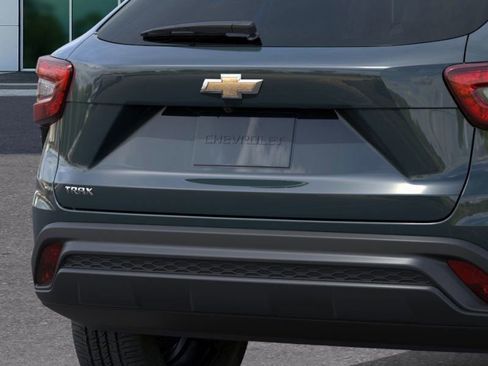 New 2026 Chevrolet Trax LS FWD image 14