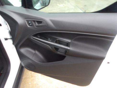 Used 2017 Ford Transit Connect XL image 8
