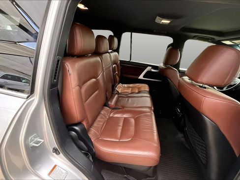 Used 2021 Toyota Land Cruiser AWD/4WD image 20