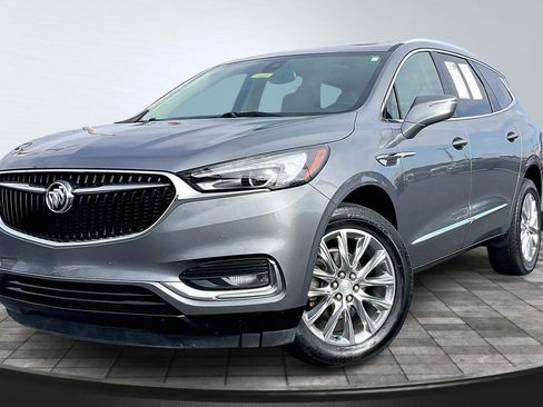 Used 2020 Buick Enclave Premium w/ Sun and Sites Package image 13