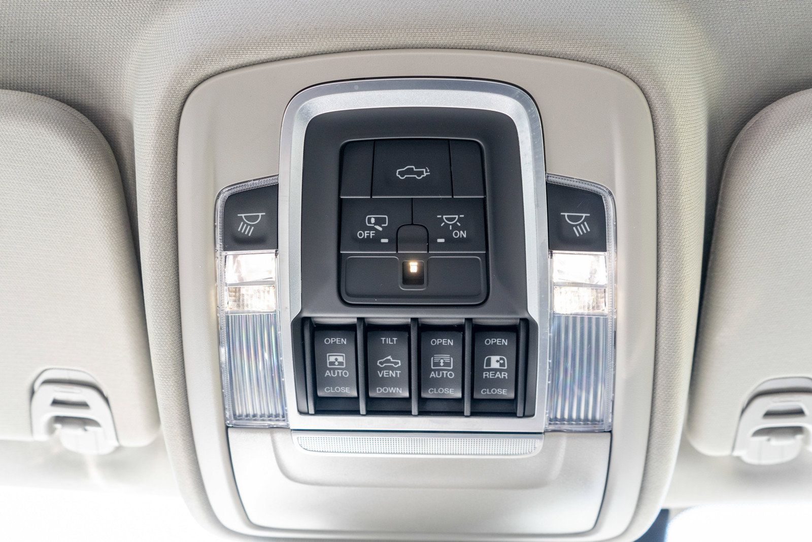 Used 2022 RAM 1500 Laramie AWD/4WD image 22