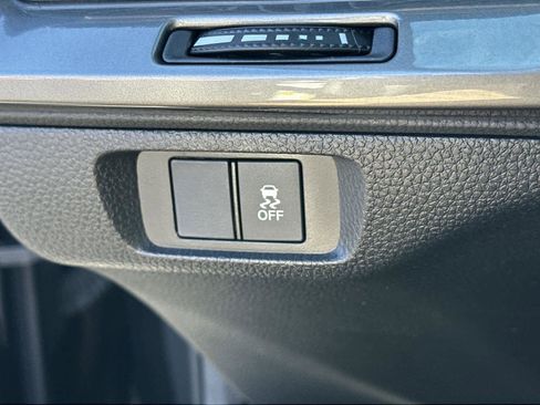 Certified 2025 Acura Integra image 29