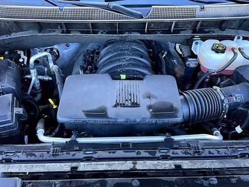 Used 2024 Chevrolet Silverado 1500 High Country w/ Technology Package image 32