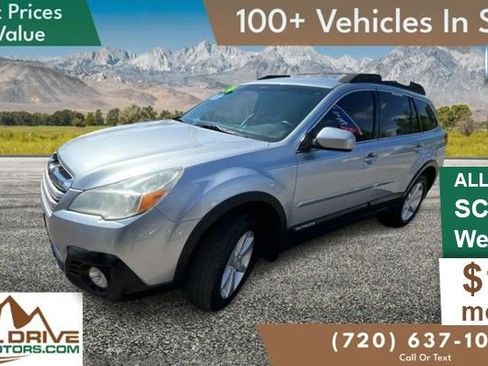 Used 2014 Subaru Outback 2.5i Premium w/ Accessory Value Package (OYX) AWD/4WD image 1