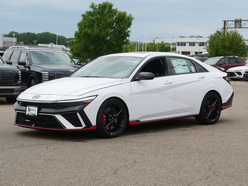 New 2026 Hyundai Elantra N FWD image 2
