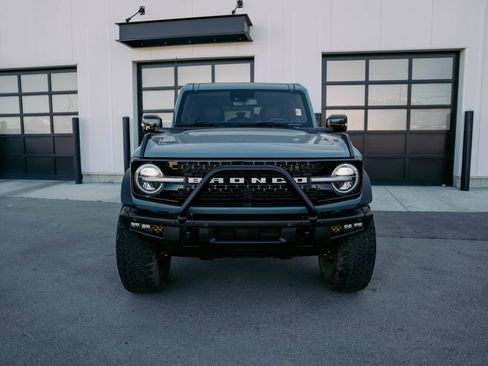 Used 2021 Ford Bronco First Edition AWD/4WD image 2