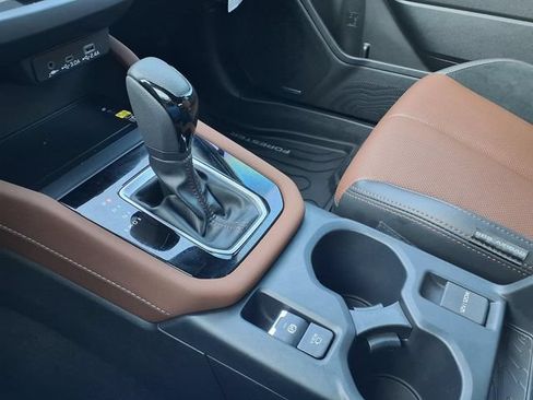 Certified 2025 Subaru Forester Touring AWD/4WD image 16