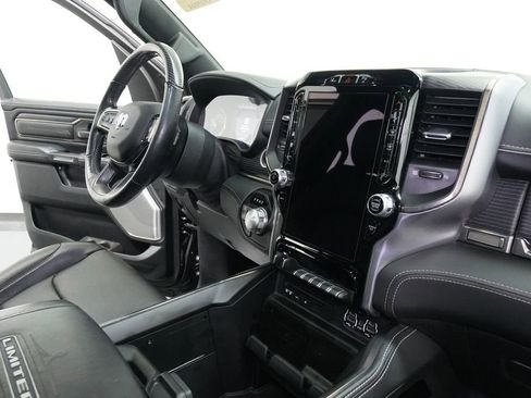 Used 2019 RAM 1500 Limited AWD/4WD image 35