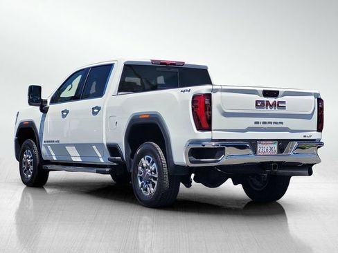Used 2025 GMC Sierra 2500 SLT w/ SLT Convenience Package AWD/4WD image 6