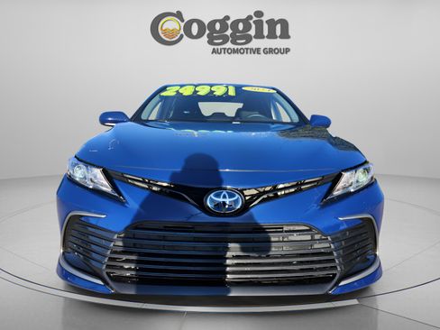 Used 2024 Toyota Camry LE image 8