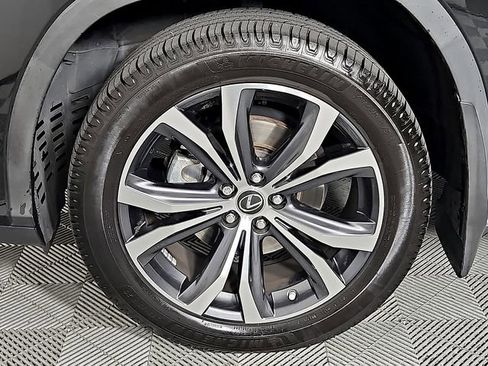 Used 2022 Lexus RX 350L FWD w/ Premium Package image 9