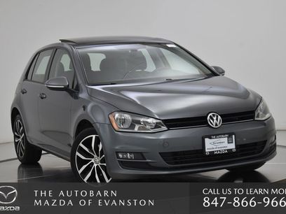Used 2017 Volkswagen Golf SE