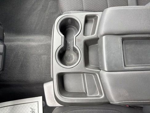 Used 2022 Chevrolet Silverado 1500 LT w/ Safety Package image 39