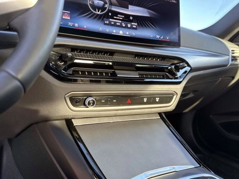 Certified 2025 BMW 230i Coupe image 22