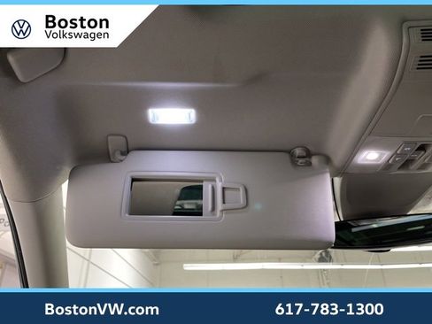 Certified 2023 Volkswagen Tiguan SE image 24