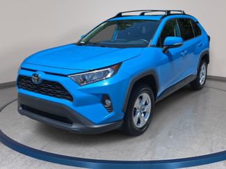 Used 2021 Toyota RAV4 XLE w/ Convenience Package AWD/4WD video 1