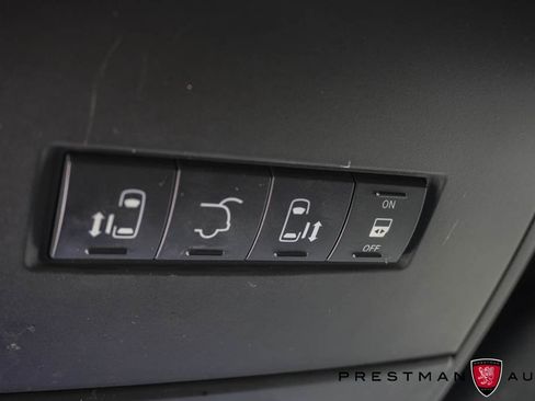 Used 2017 Dodge Grand Caravan GT image 27