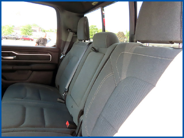 Used 2022 RAM 1500 Big Horn AWD/4WD image 11