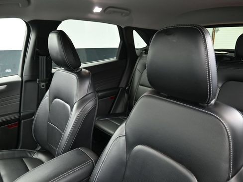 Used 2024 Ford Escape Platinum AWD/4WD image 15