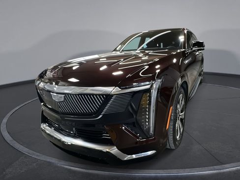 New 2025 Cadillac Escalade IQ Luxury 2 image 1