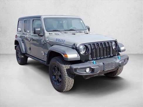 Used 2023 Jeep Wrangler Unlimited w/ Cold Weather Group AWD/4WD image 5