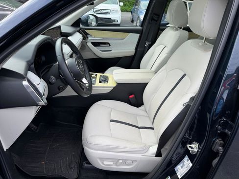 Used 2025 MAZDA CX-90 3.3 Turbo S w/ Premium Plus AWD/4WD image 11