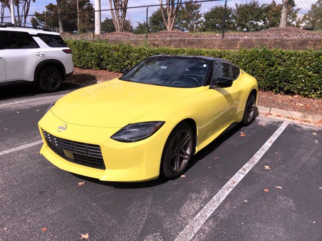 Used 2024 Nissan Z Sport w/ Floor Mat Package RWD image 2
