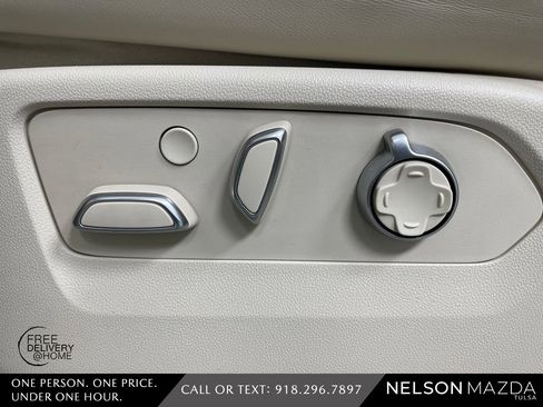 Used 2022 Cadillac Escalade Sport Platinum w/ Heavy-Duty Trailer Package image 19