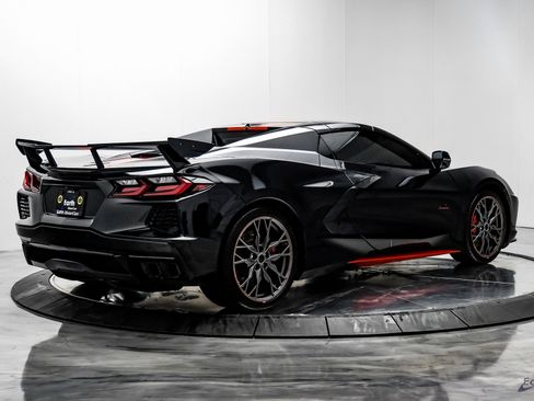 Used 2023 Chevrolet Corvette Stingray Premium Conv w/ Z51 Performance Package image 18
