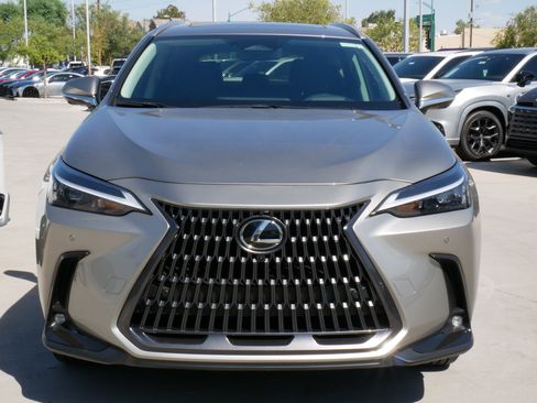 Used 2025 Lexus NX 350h AWD w/ Cold Area Package image 19