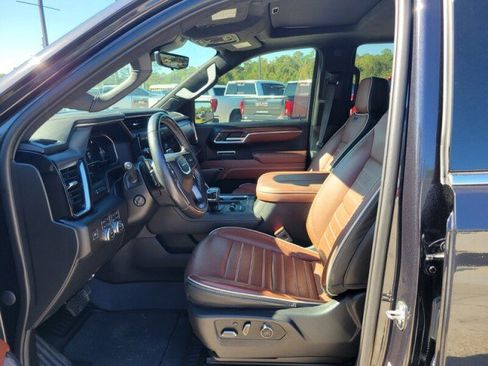 Used 2023 GMC Sierra 1500 Denali Ultimate image 12
