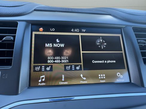 Used 2016 Lincoln MKS FWD image 20