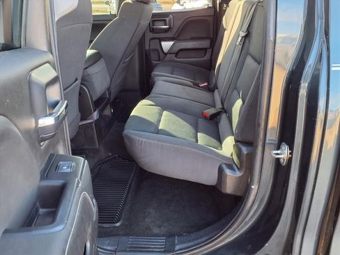 Used 2018 Chevrolet Silverado 1500 LT image 15