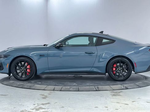 Used 2024 Ford Mustang GT Premium RWD image 5
