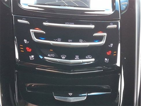 Used 2017 Cadillac Escalade ESV Platinum image 21