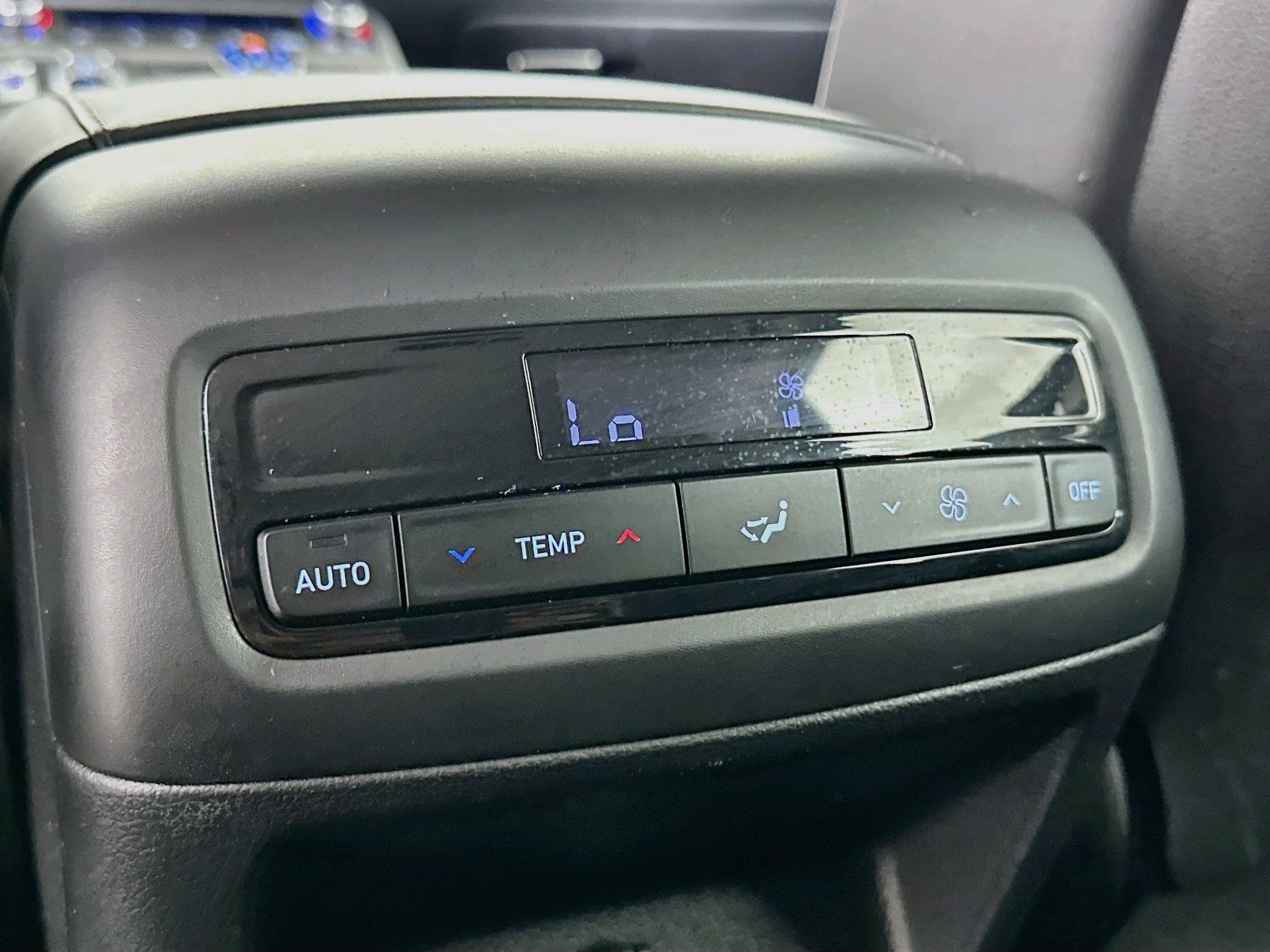 Used 2025 Hyundai Palisade SEL AWD/4WD image 28