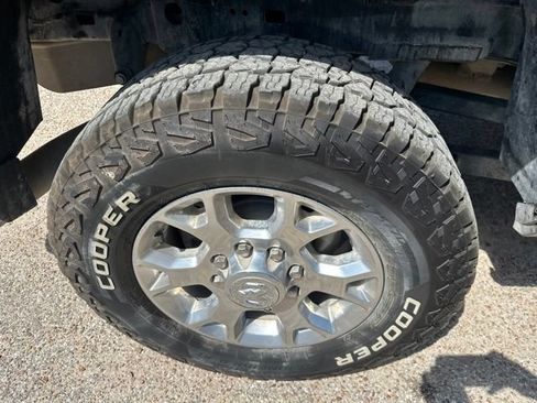 Used 2024 RAM 2500 Laramie w/ Safety Group AWD/4WD image 5