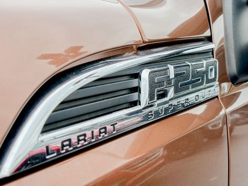 Used 2012 Ford F250 Lariat w/ Chrome Pkg image 13